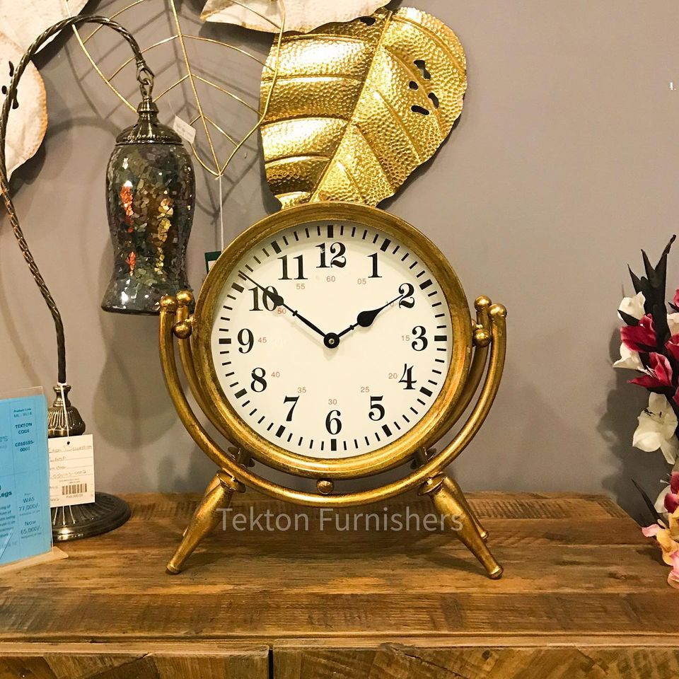 Golden Metal Table Clock.